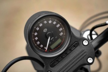 La moto du permis A2 sans le filtre assassin de la modernité La moto du permis A2 sans le filtre assassin de la modernité