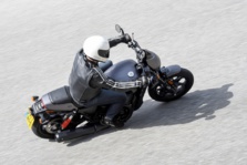 Essai Harley-Davidson Street Rod 750 : La juste alchimie Essai Harley-Davidson Street Rod 750 : La juste alchimie