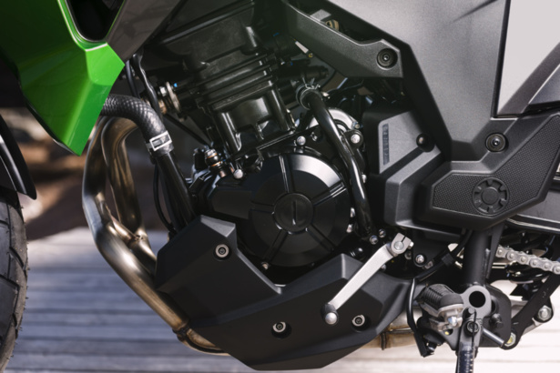 Kawasaki Versys-X : La 300 sans complexe Kawasaki Versys-X : La 300 sans complexe