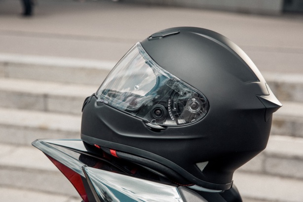 MÂRKÖ R-one, le casque intégral fibre de la jeune marque française MÂRKÖ R-one, le casque intégral fibre de la jeune marque française