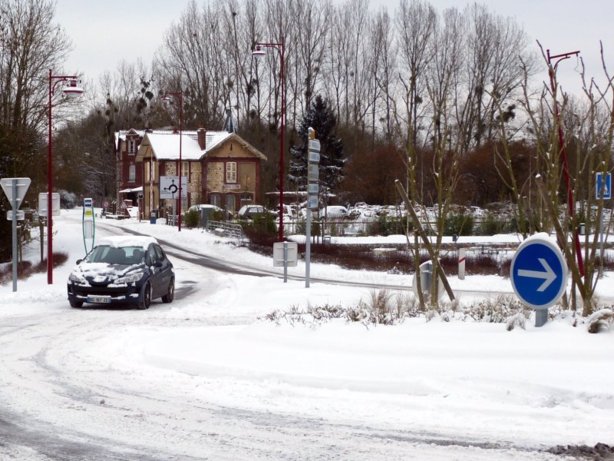 Les 12 règles d’or pour conduire sur la neige en toute sécurité