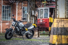 La moto A2 des papas La moto A2 des papas