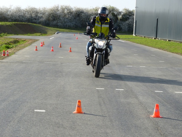 Le permis moto 2020 dans la dernière ligne droite et en vidéo