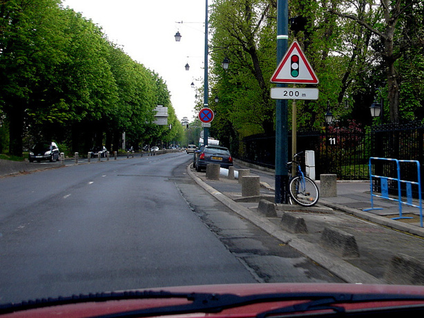 Bien appréhender l'approche d'un feu tricolore