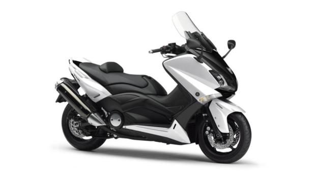 2013 : Les nouveaux permis maxi-scooter et moto automatique