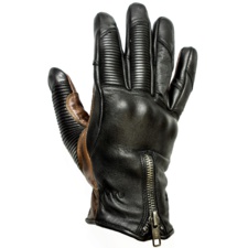 Les 10 accessoires incontournables pour débuter en 125 Les 10 accessoires incontournables pour débuter en 125