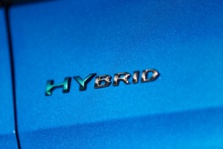 Les secrets pour bien conduire une voiture hybride rechargeable en AAC et après le permis Les secrets pour bien conduire une voiture hybride rechargeable en AAC et après le permis