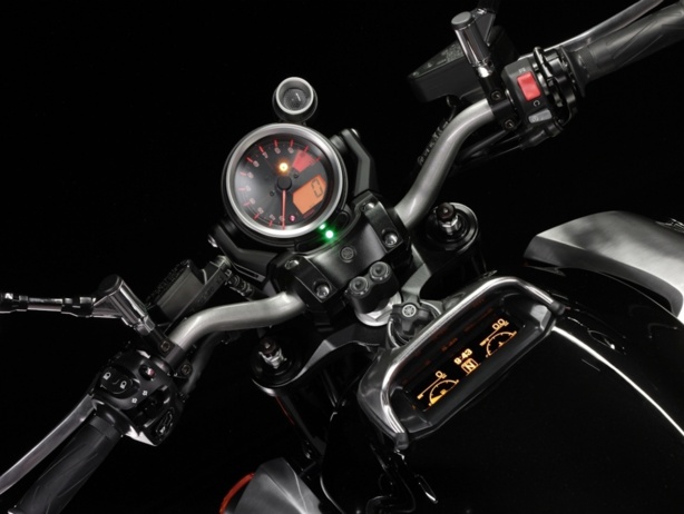 5 Astuces pour toujours trouver le point mort sur une moto 5 Astuces pour toujours trouver le point mort sur une moto