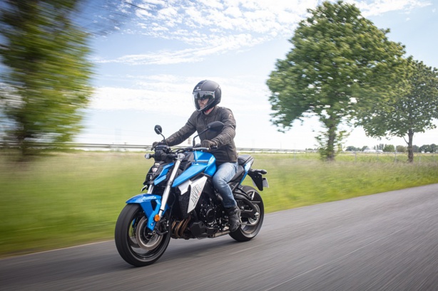Le permis moto en accéléré : le mirage de la rapidité ?