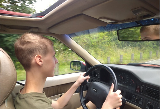 Conduite accompagnée : ce que les élèves ne savent pas encore faire après les 20 heures de conduite à l’auto-école Conduite accompagnée : ce que les élèves ne savent pas encore faire après les 20 heures de conduite à l’auto-école
