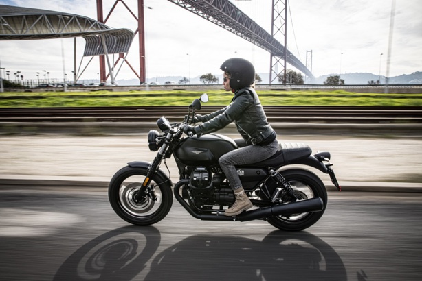 Les 10 bonnes raisons de rouler en Moto Guzzi après le permis Les 10 bonnes raisons de rouler en Moto Guzzi après le permis