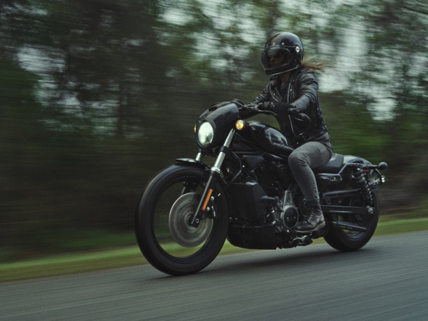 Nightster : la belle Harley A2 qui accélère fort  Nightster : la belle Harley A2 qui accélère fort