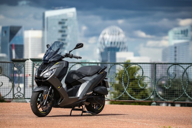 Peugeot Pulsion : le scooter 125 français, facile et connecté