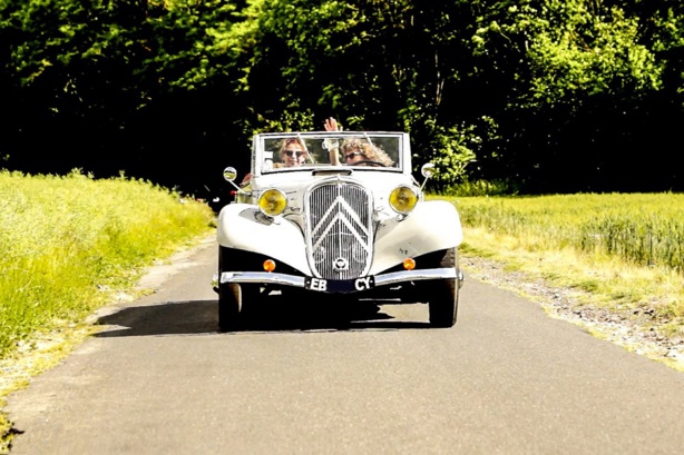 Rozaly : le roadtrip en voiture ancienne Rozaly : le roadtrip en voiture ancienne