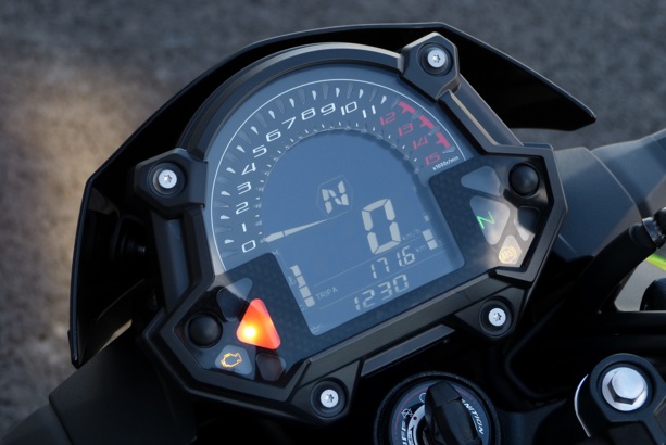 A2 Kawasaki Z 400 : la boule de nerf de l’A2 A2 Kawasaki Z 400 : la boule de nerf de l’A2