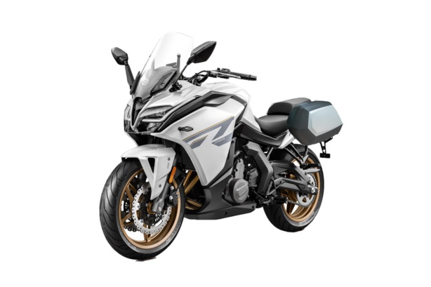 Toutes les CFMOTO accessibles avec le permis A2