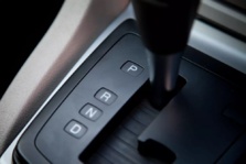 Permis B en boite automatique (B78) : Attention à ses pièges cachés Permis B en boite automatique (B78) : Attention à ses pièges cachés