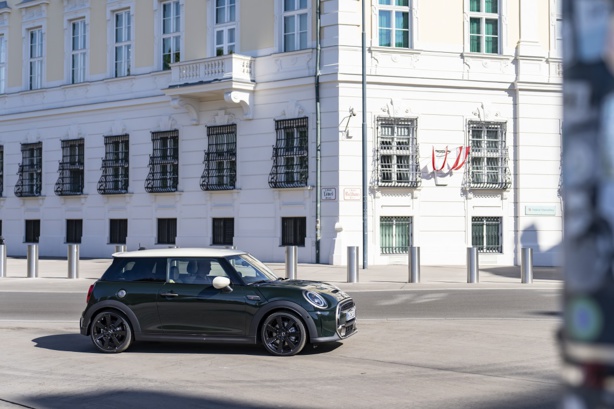 Toutes les MINI pour les nouveaux et jeunes permis Toutes les MINI pour les nouveaux et jeunes permis