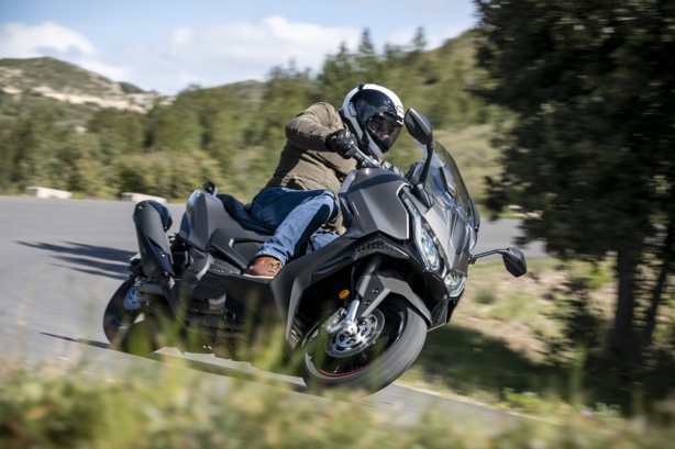 Kymco AK Premium : le scooter A2 qui fait son max Kymco AK Premium : le scooter A2 qui fait son max