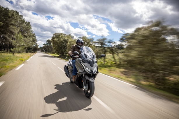 Kymco AK Premium : le scooter A2 qui fait son max Kymco AK Premium : le scooter A2 qui fait son max