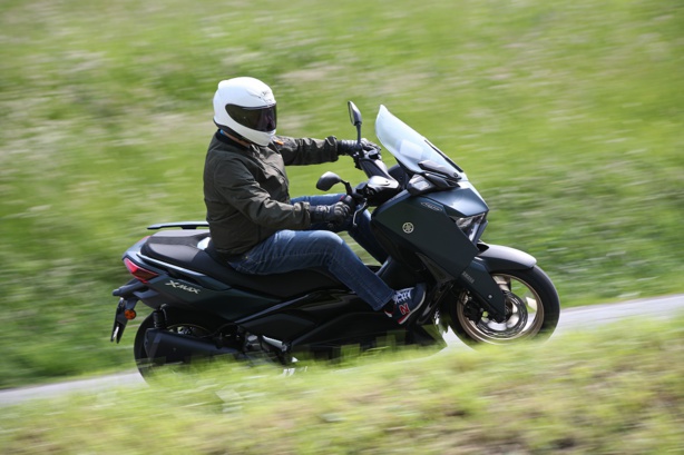 Scooter A2 : le XMAX 300 adopte la navigation Garmin Scooter A2 : le XMAX 300 adopte la navigation Garmin