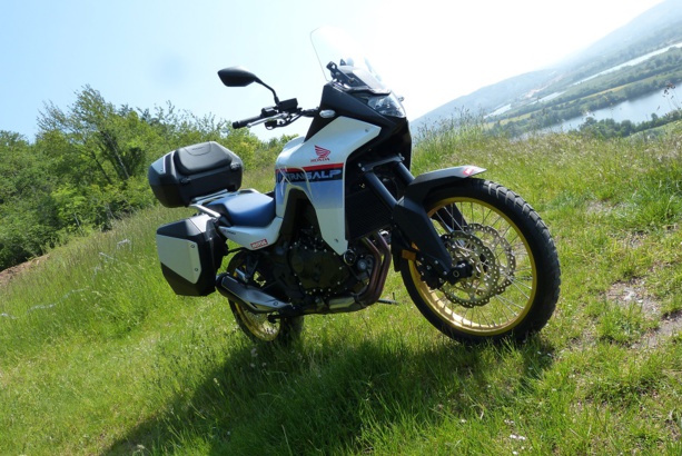 Honda Transalp A2 : le road trip nouvelle génération