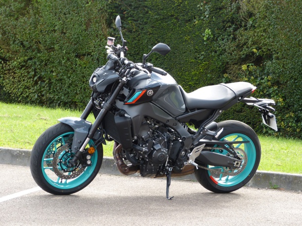 MT-09 : Un gros moteur et un shifter pour l’A2 MT-09 : Un gros moteur et un shifter pour l’A2