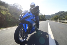 GSX-8R : Une A2 surdouée GSX-8R : Une A2 surdouée