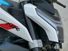 NK 450 : A2 et fondamentalement géniale NK 450 : A2 et fondamentalement géniale