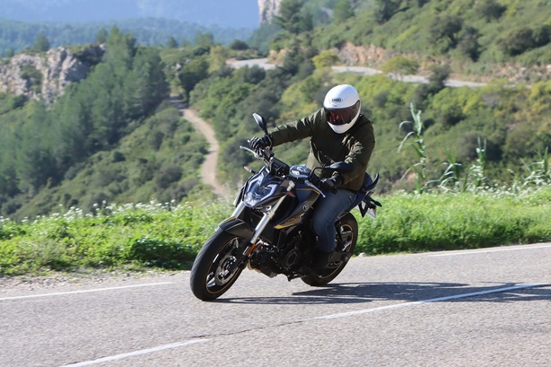 Voge 525R : le roadster facile pour l’A2 Voge 525R : le roadster facile pour l’A2