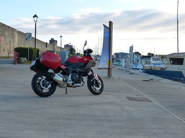 Peut-on voyager avec une moto A2 et ses 47 ch ? Peut-on voyager avec une moto A2 et ses 47 ch ?