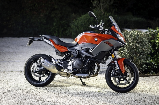 F900XR : BMW rajeunit son image dans l’A2 F900XR : BMW rajeunit son image dans l’A2
