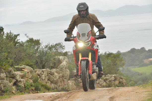 Essai Honda Africa Twin : automatiquement Aventurière Essai Honda Africa Twin : automatiquement Aventurière