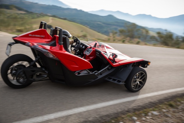 Polaris Slingshot : La conduite du troisième type Polaris Slingshot : La conduite du troisième type
