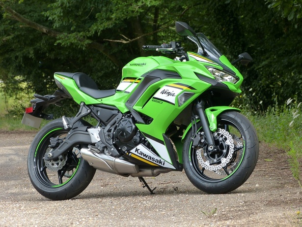 Ninja 650 A2 : Plus polyvalente que pure sportive
