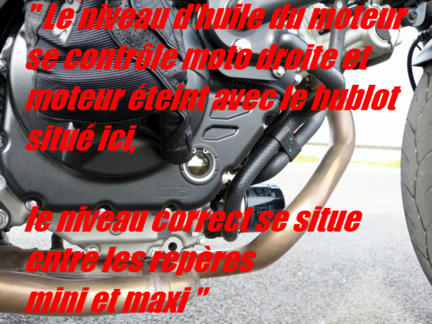 Les vérifs techniques du permis moto sur la Suzuki SV650 en conditions d'examen Les vérifs techniques du permis moto sur la Suzuki SV650 en conditions d'examen