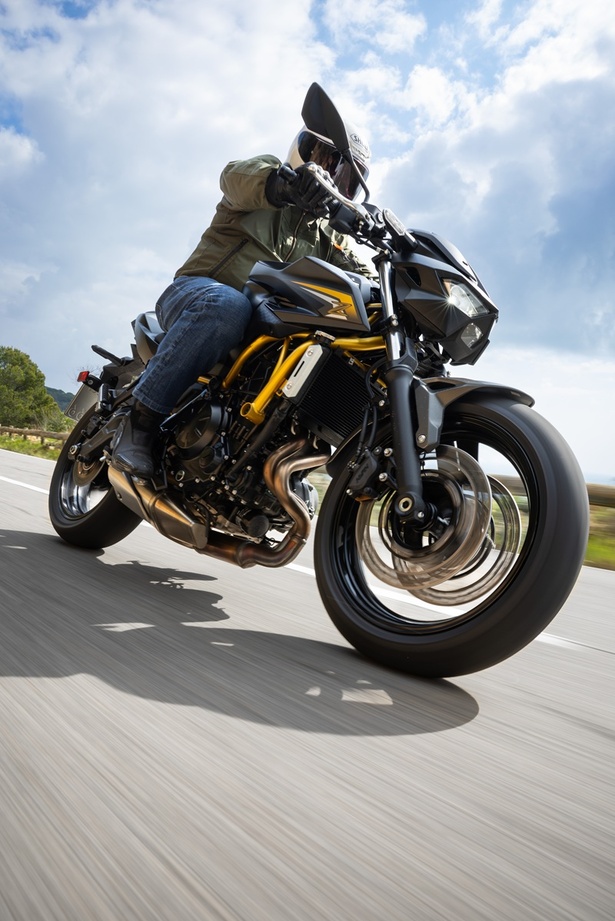 Z650S 2026 : De gros progrès pour l’iconique Kawasaki A2 Z650S 2026 : De gros progrès pour l’iconique Kawasaki A2