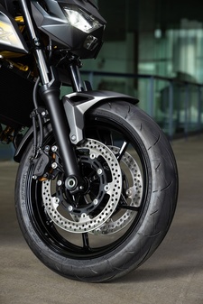 Z650S 2026 : De gros progrès pour l’iconique Kawasaki A2