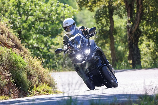 CV3 575 : faire de la moto, mais sans permis moto CV3 575 : faire de la moto, mais sans permis moto