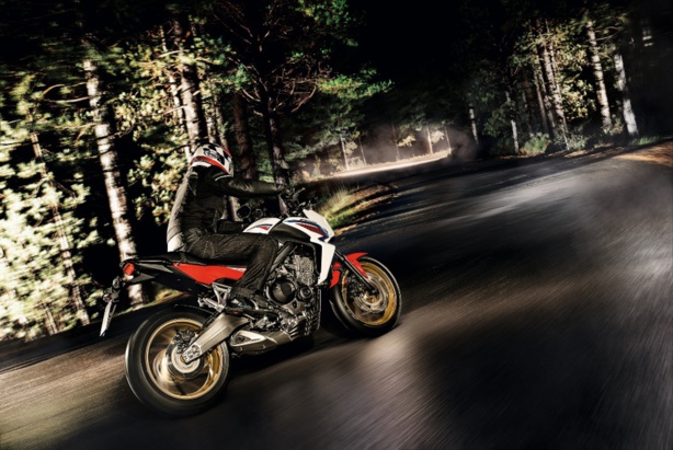 Honda CB650F : Débuter avec les 4 fantastiques Honda CB650F : Débuter avec les 4 fantastiques