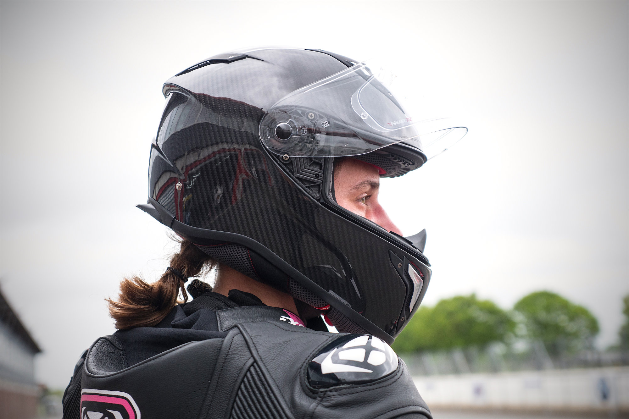 Casque Dexter Cronos Carbon : sportif, léger, abordable Casque Dexter Cronos Carbon : sportif, léger, abordable