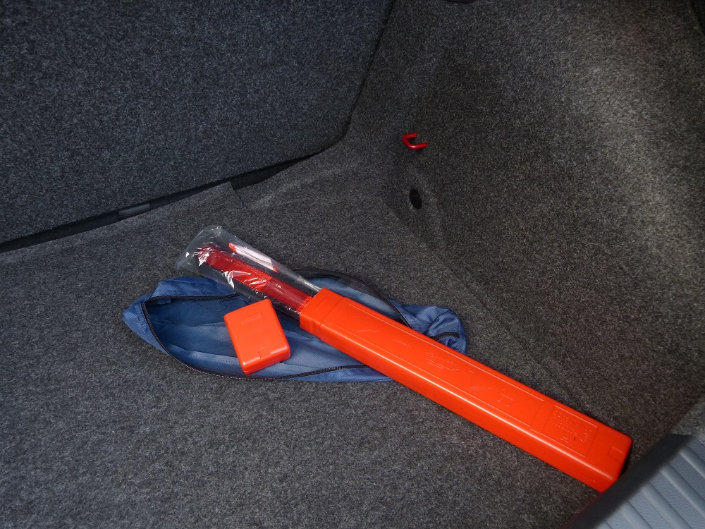 Les verifs extérieures du permis B sur la Seat Ibiza Les verifs extérieures du permis B sur la Seat Ibiza