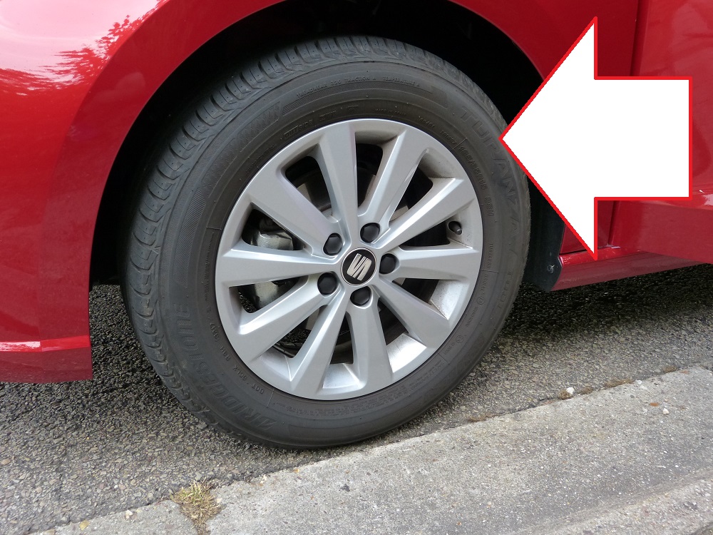 Les verifs extérieures du permis B sur la Seat Ibiza Les verifs extérieures du permis B sur la Seat Ibiza