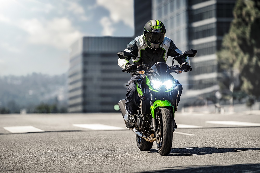 Kawasaki Z400 : La moto A2 GTI