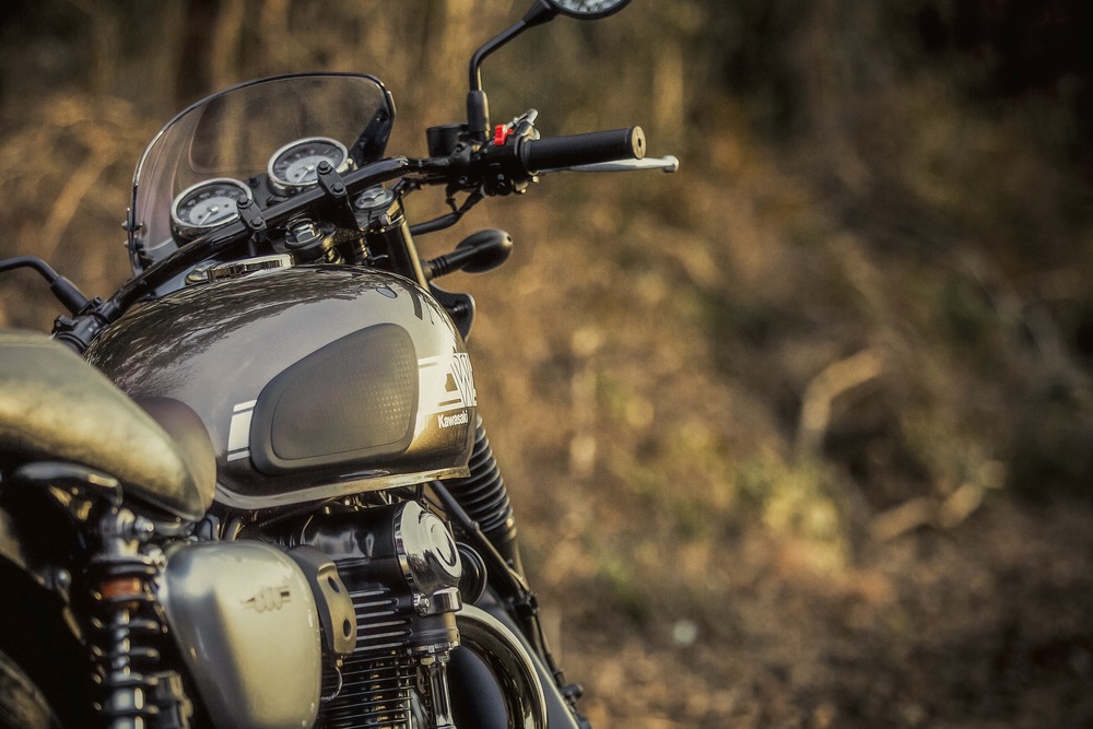 Kawasaki W800 Café Racer : La moto A2 nostalgique Kawasaki W800 Café Racer : La moto A2 nostalgique