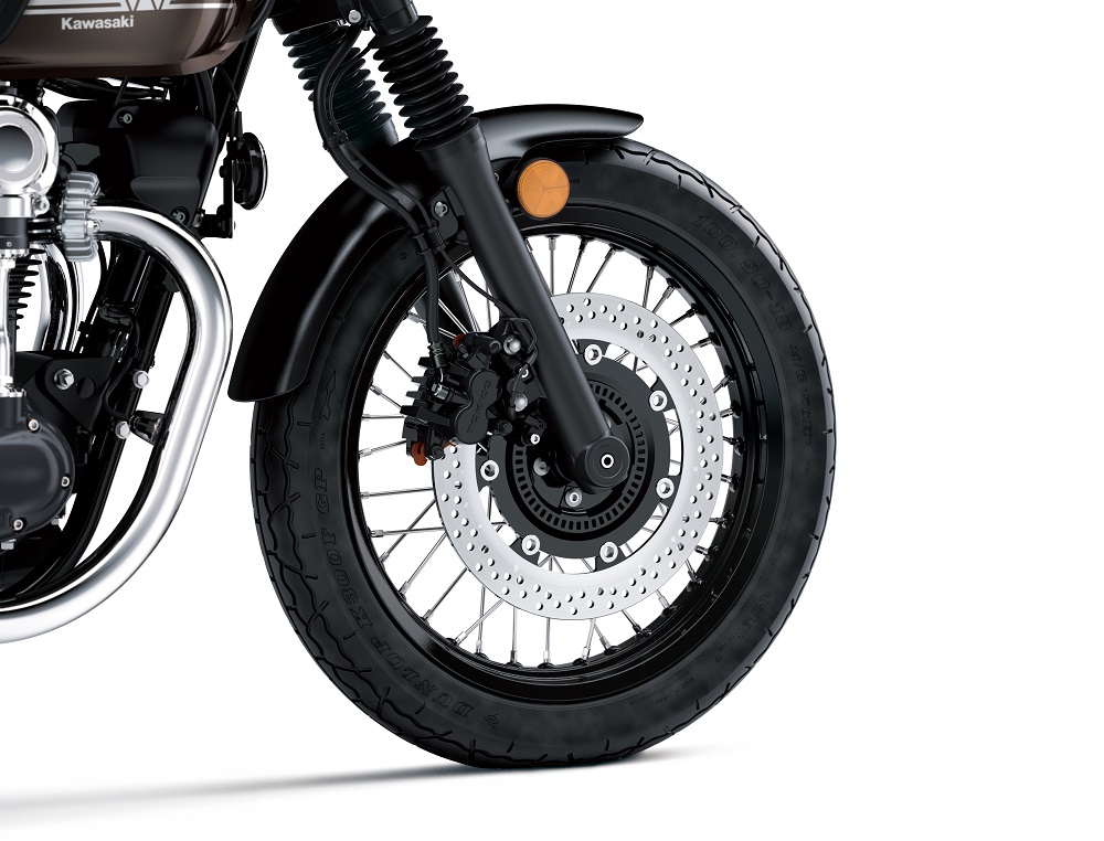 Kawasaki W800 Café Racer : La moto A2 nostalgique Kawasaki W800 Café Racer : La moto A2 nostalgique