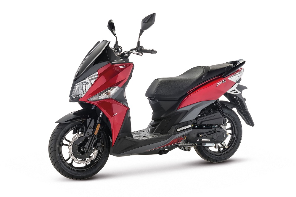 Guide d’achat 50 cc : 5 scooters pour déconfiner sans permis et sans transport en commun Guide d’achat 50 cc : 5 scooters pour déconfiner sans permis et sans transport en commun
