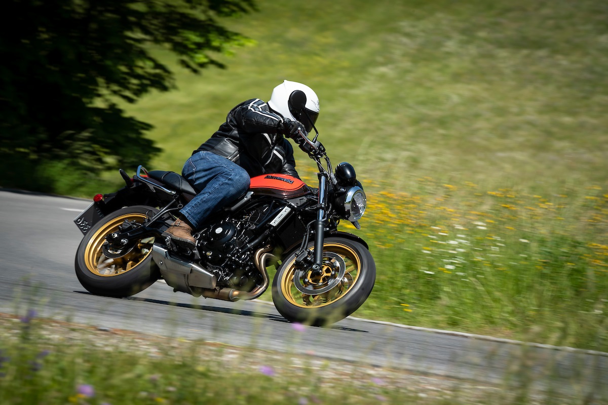 Z650RS : Une A2 pour les débutants nostalgiques