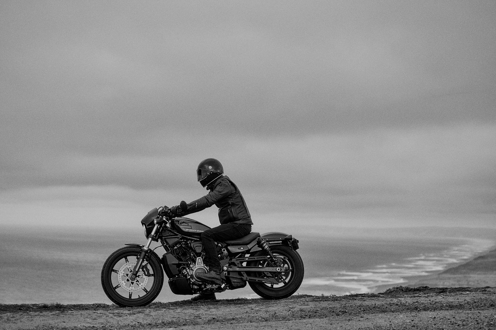 Nightster : la belle Harley A2 qui accélère fort  Nightster : la belle Harley A2 qui accélère fort