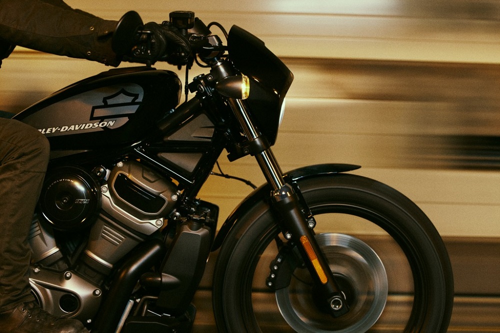 Nightster : la belle Harley A2 qui accélère fort  Nightster : la belle Harley A2 qui accélère fort